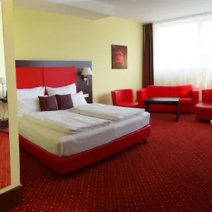 Western Amedia Art Otel